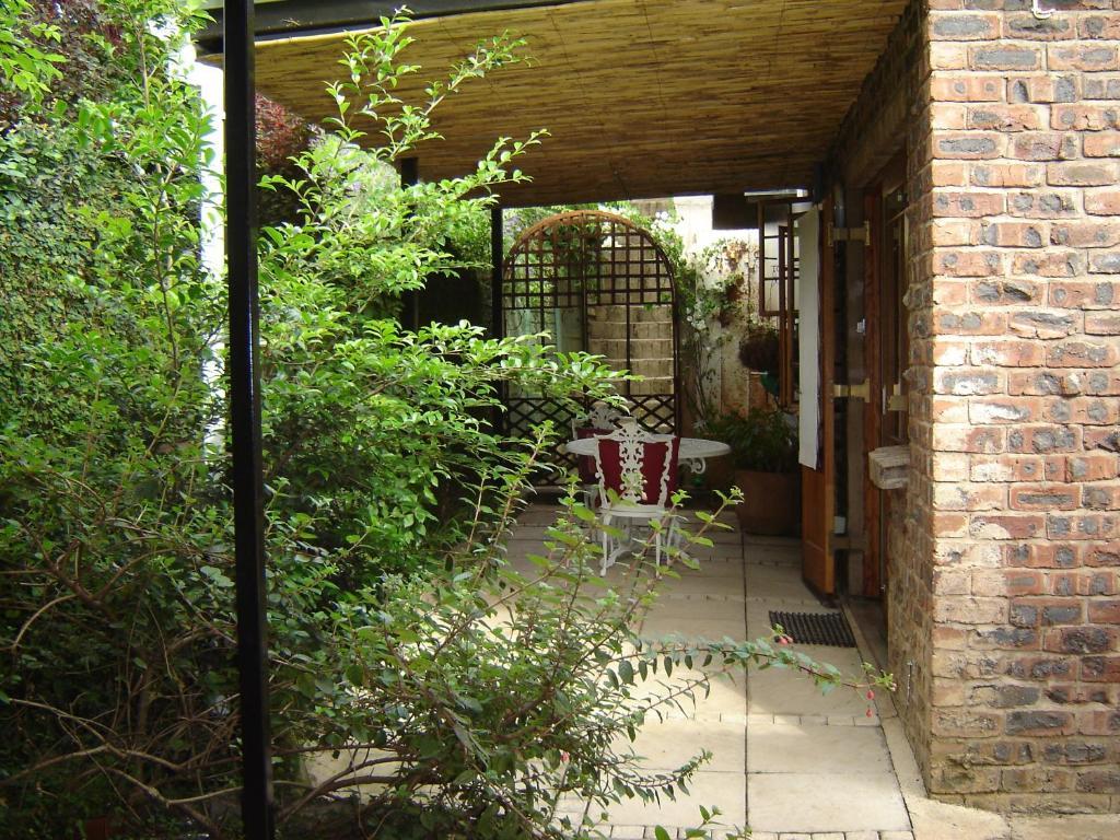 Babbling Brook Bed & Breakfast Pietermaritzburg Phòng bức ảnh